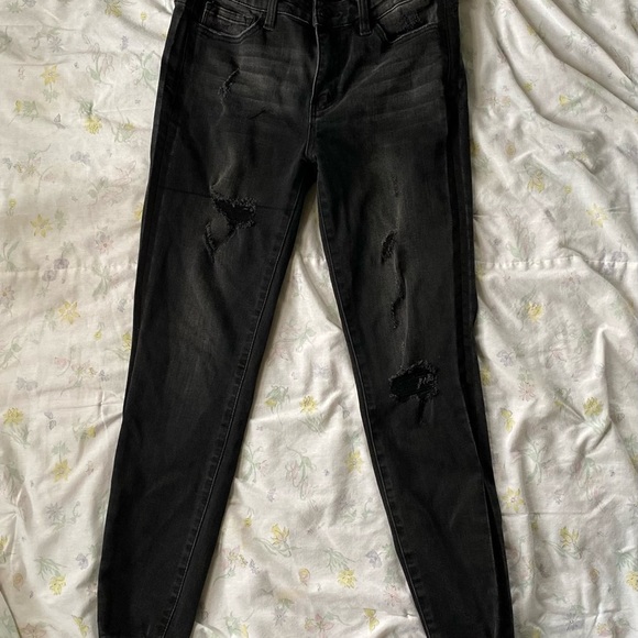 Vervet Los Angeles Black Distressed Raw Hem Skinny Jeans - Picture 13 of 17